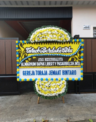 Papan Bunga Duka di Wanareja